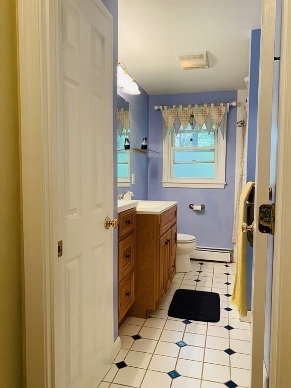 46 Southgate Road Franklin, MA 02038 - Photo 11 of 28 Gallery Image 11