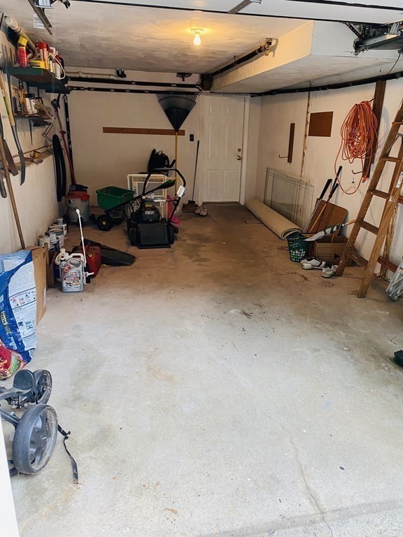 46 Southgate Road Franklin, MA 02038 - Photo 25 of 28 Gallery Image 25