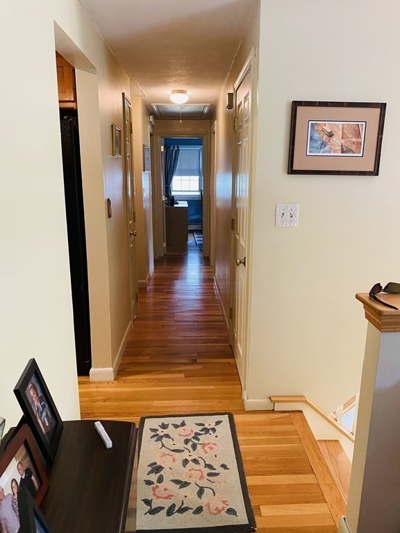46 Southgate Road Franklin, MA 02038 - Photo 10 of 28 Gallery Image 10