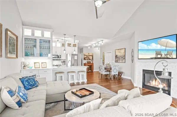 $449,000 | 275 Flynn Road, Unit 411, Lake Ozark, MO 65049