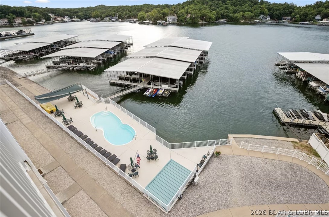 275 Flynn Road, Unit 411 Lake Ozark, MO 65049 - Photo 9 of 50