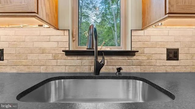 $529,900 | 39 Wolf Way, White Haven, PA 18661