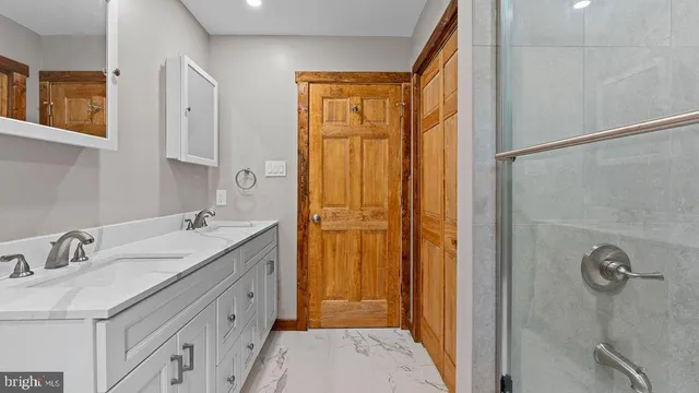 $529,900 | 39 Wolf Way, White Haven, PA 18661