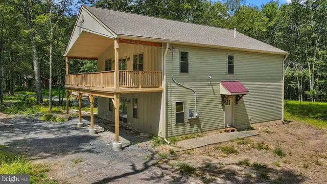 $529,900 | 39 Wolf Way, White Haven, PA 18661