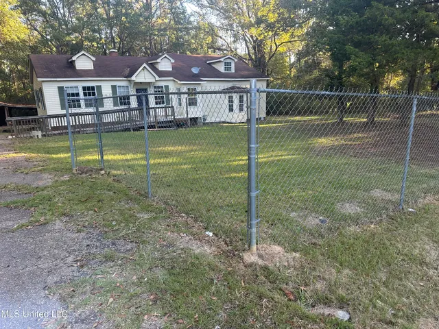 $187,500 | 136 Plummer Circle, Jackson, MS 39209