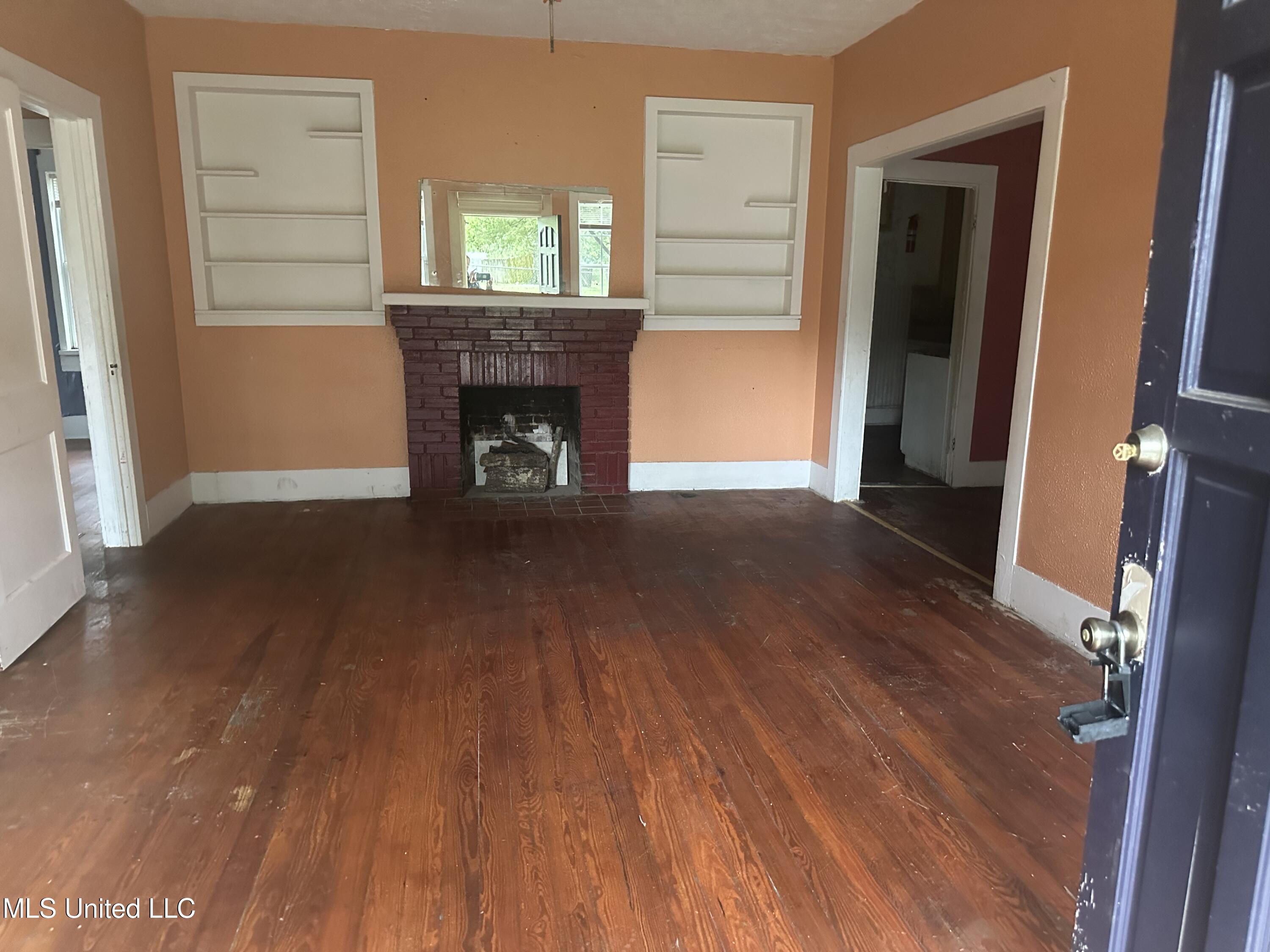 136 Plummer Circle Jackson, MS 39209 - Photo 5 of 8 IMG_8398