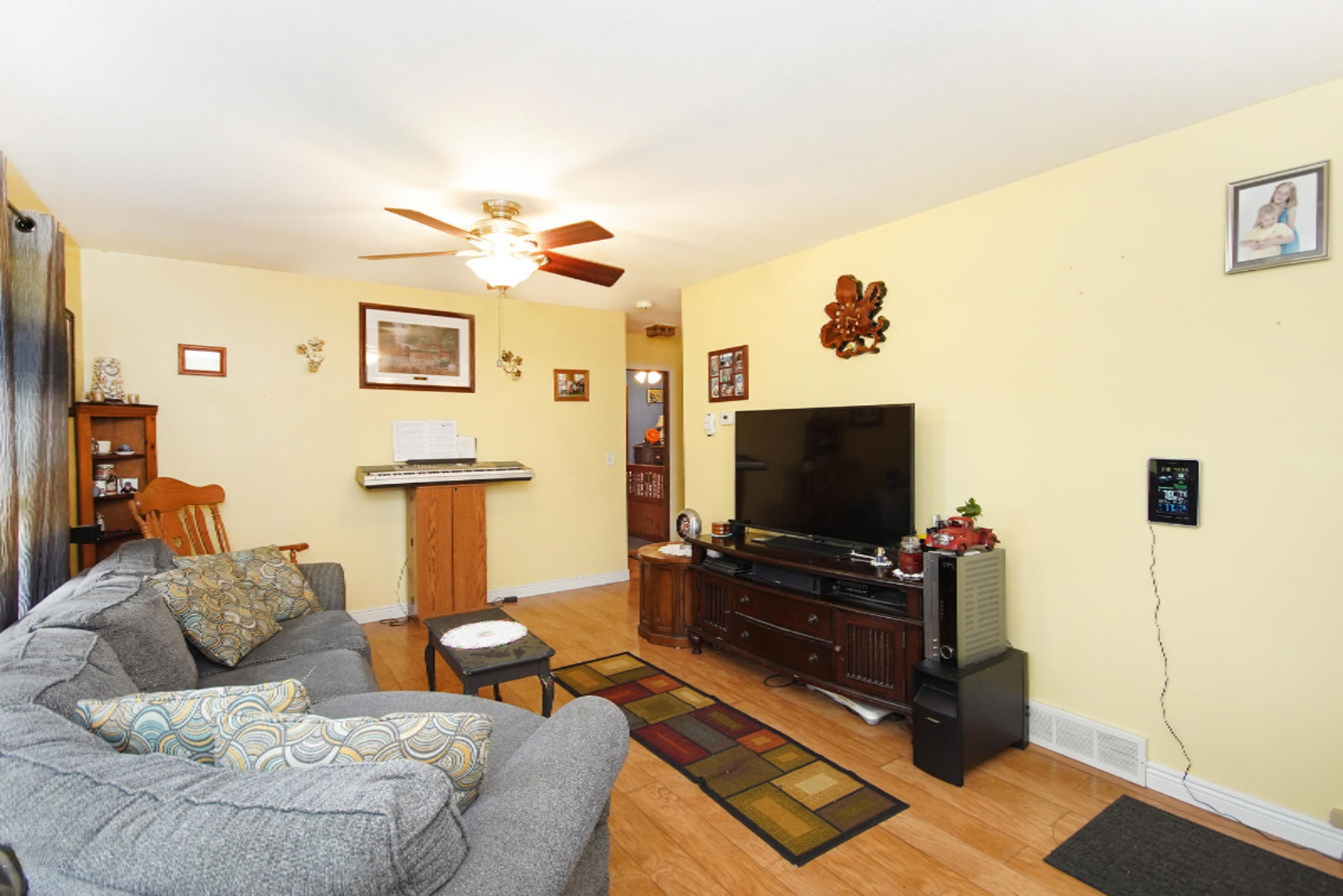 57389 Butcher Road Lawrence, MI 49064 - Photo 3 of 16 DSC03285-1