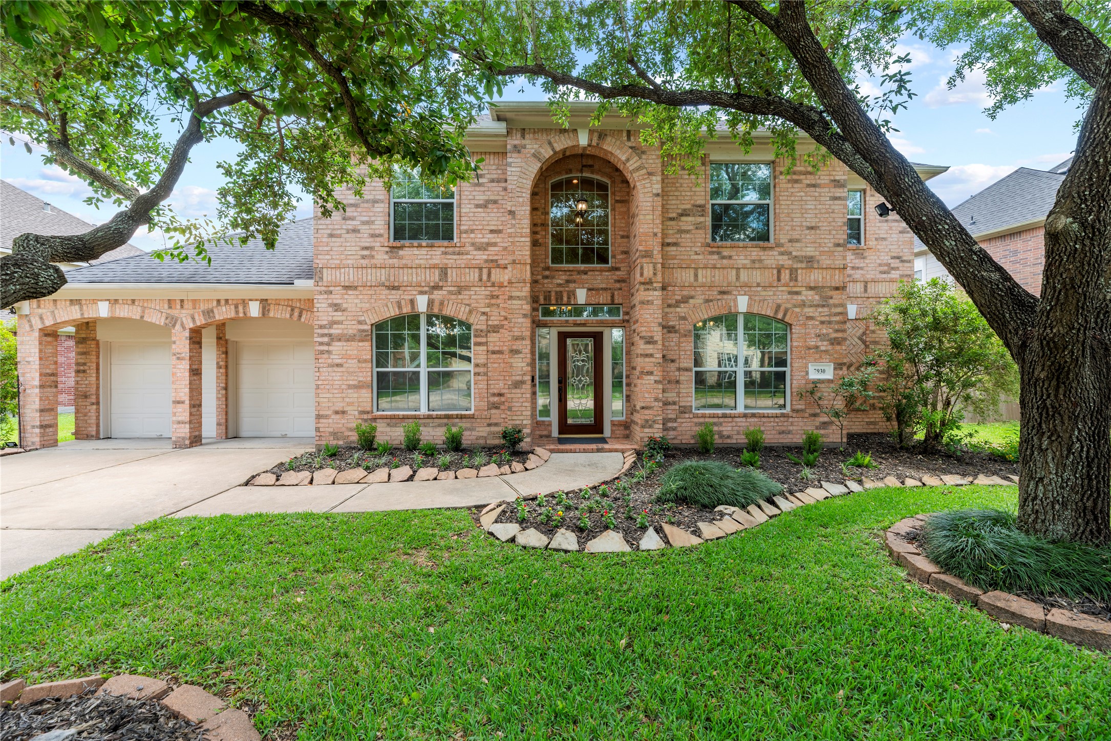 7930 Chateau Point Lane Houston, TX 77041 - Photo 34 of 34 Schedule your private showing today!