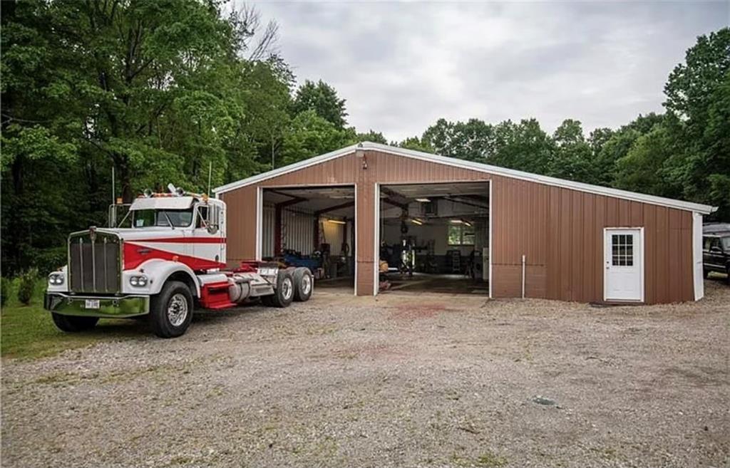 3341 Hubbard-Middlesex Rd