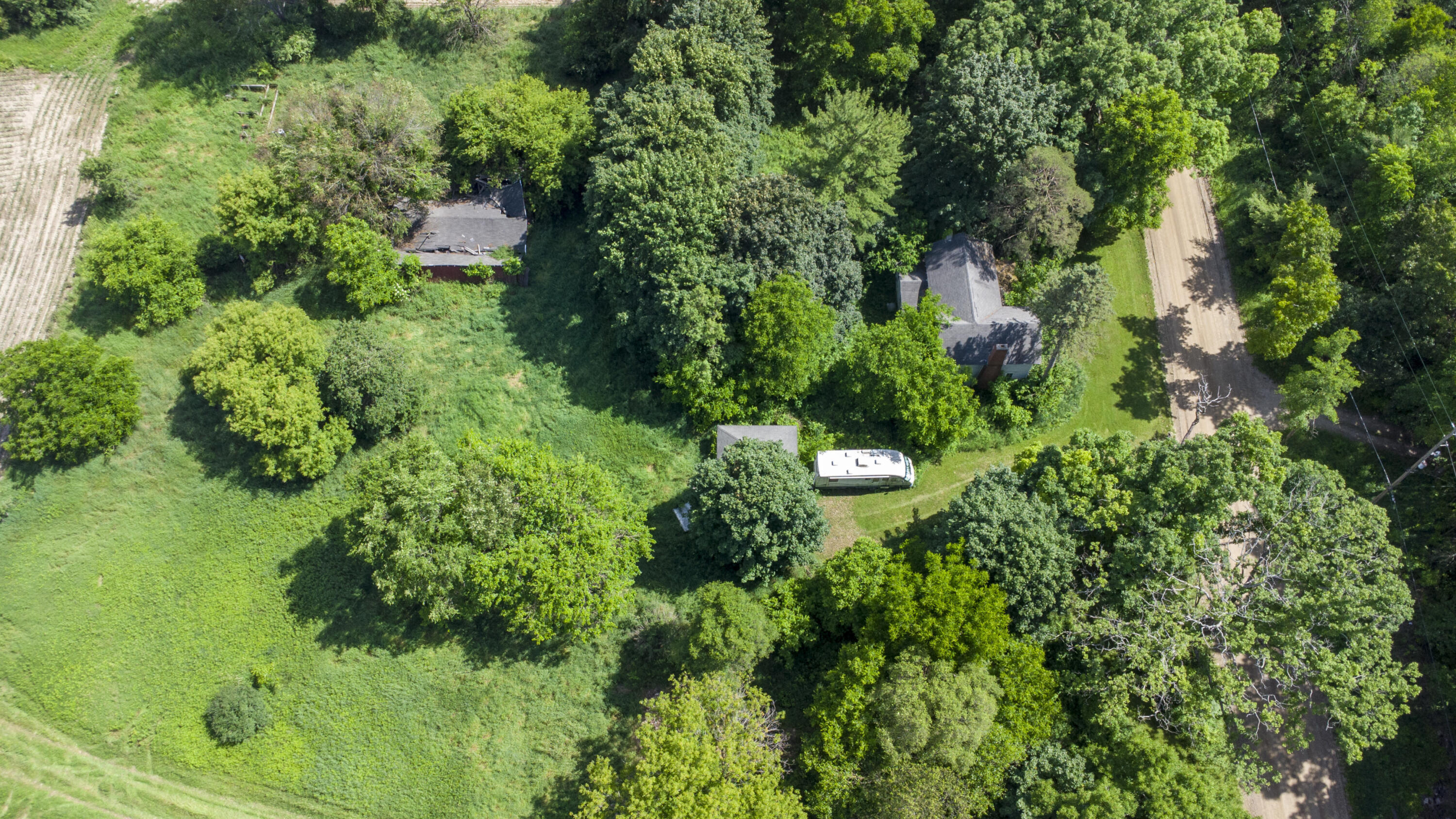7114 Mabley Hill Road Fenton, MI 48430 - Photo 13 of 35 014_5