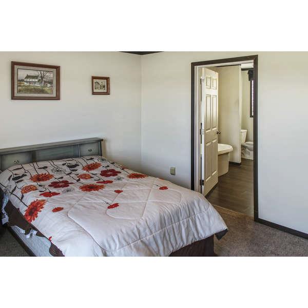 1045 Boynton Valley Road Manchester, TN 37355 - Photo 13 of 30 Master Bedroom