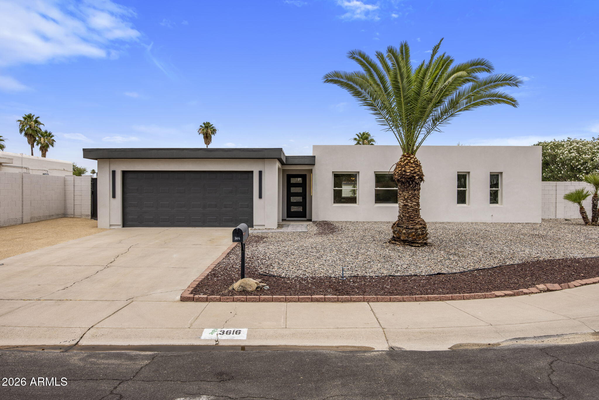 3616 East Wethersfield Road Phoenix, AZ 85032 - Photo 2 of 37 Gallery Image 2