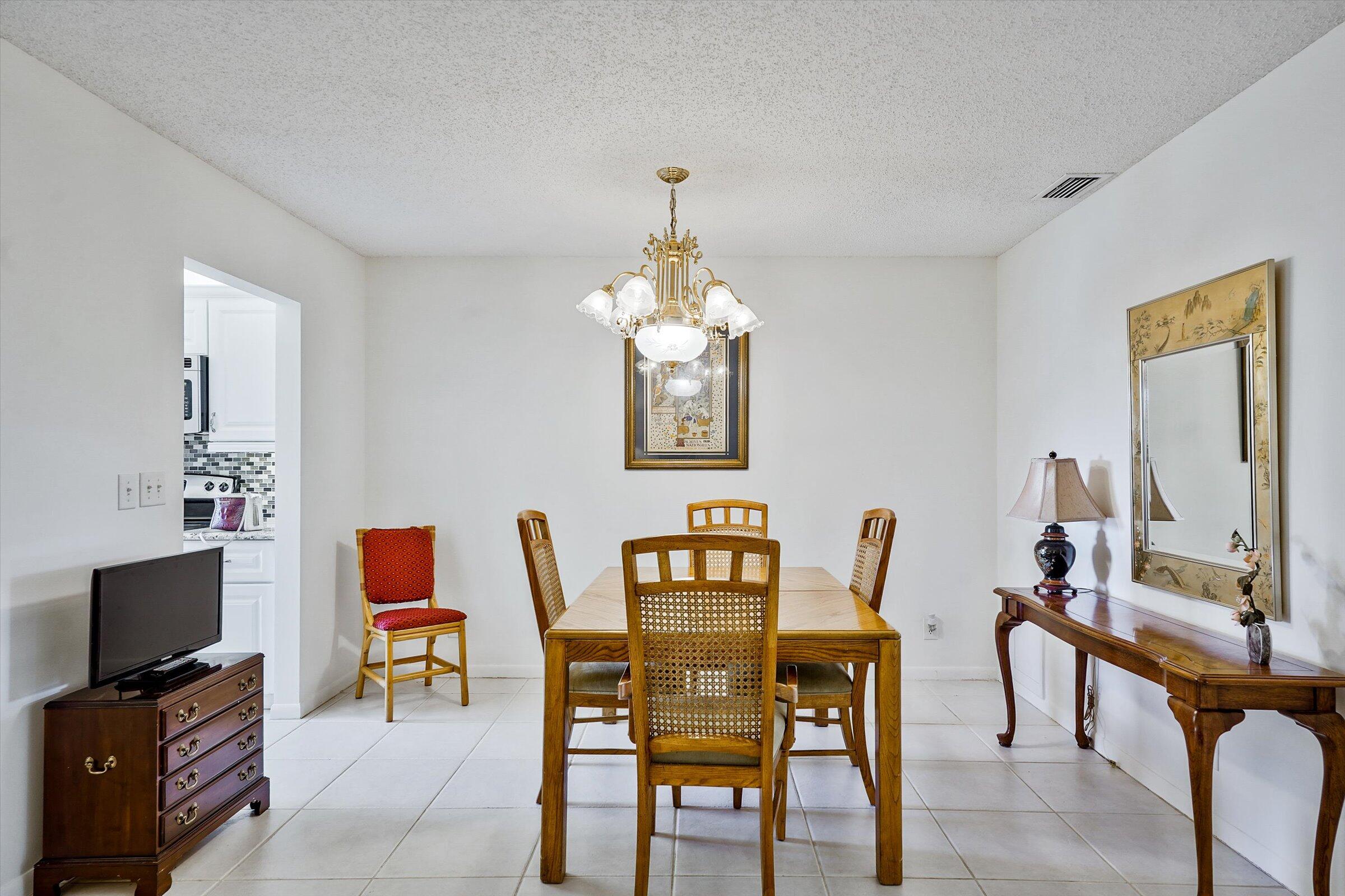 13960 Nesting Way, Unit C Delray Beach, FL 33484 - Photo 9 of 34 13-13960 Nesting Way-10