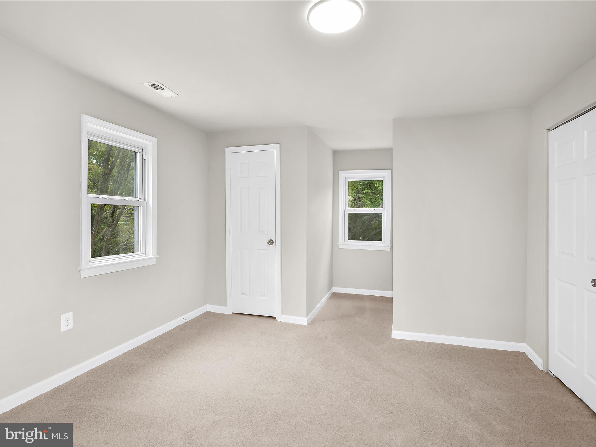 5660 New Cut Road Marbury, MD 20658 - Photo 27 of 38 an empty room with windows