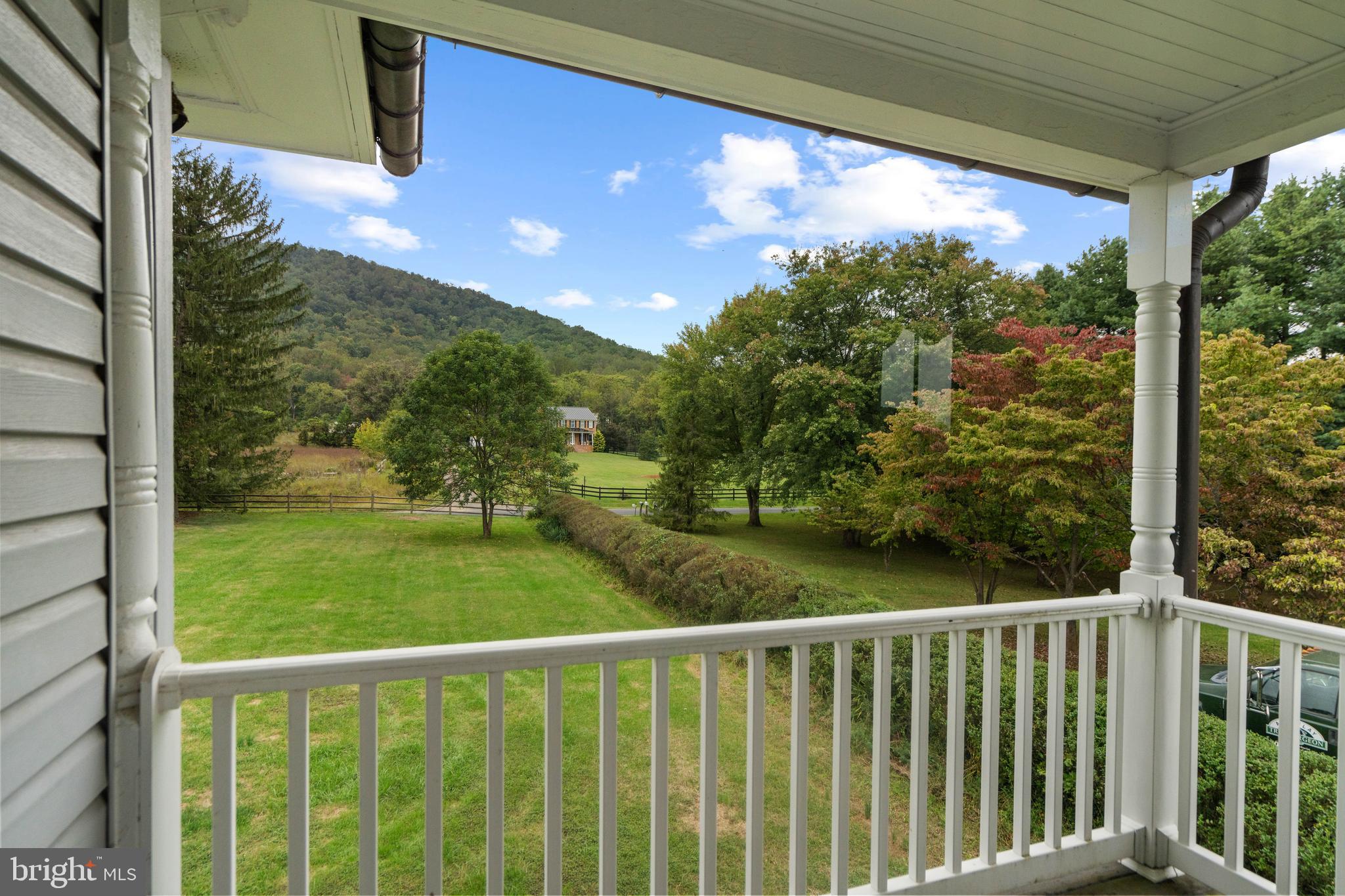 10603 Ramey Road Marshall, VA 20115 - Photo 30 of 49 Front balcony off study