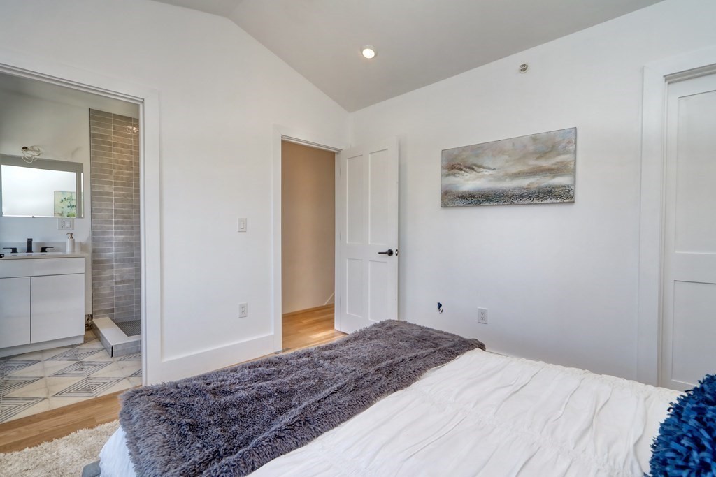 4 Everett Place, Unit 2 Boston, MA 02128 - Photo 13 of 14