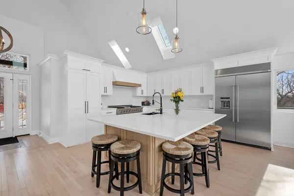 $2,275,000 | S107W34886 South Shore Drive, Mukwonago, WI 53149