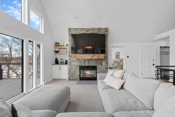 $2,275,000 | S107W34886 South Shore Drive, Mukwonago, WI 53149