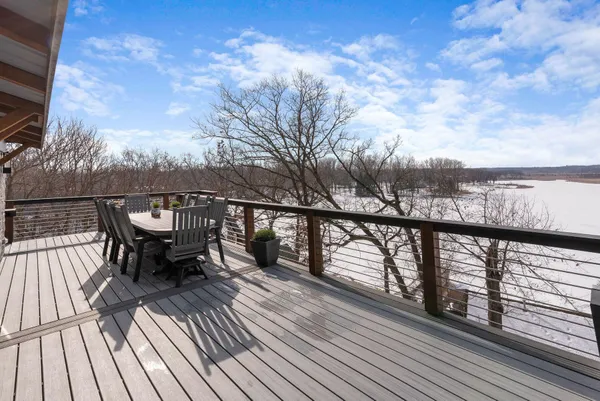 $2,275,000 | S107W34886 South Shore Drive, Mukwonago, WI 53149