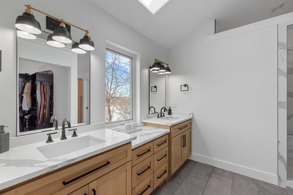 $2,275,000 | S107W34886 South Shore Drive, Mukwonago, WI 53149