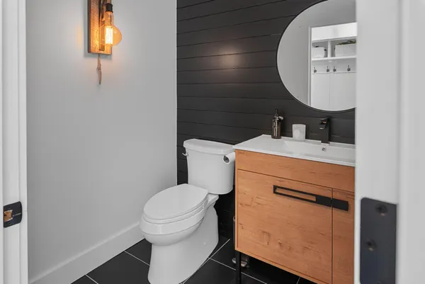 $2,275,000 | S107W34886 South Shore Drive, Mukwonago, WI 53149