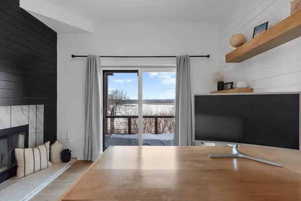 $2,275,000 | S107W34886 South Shore Drive, Mukwonago, WI 53149