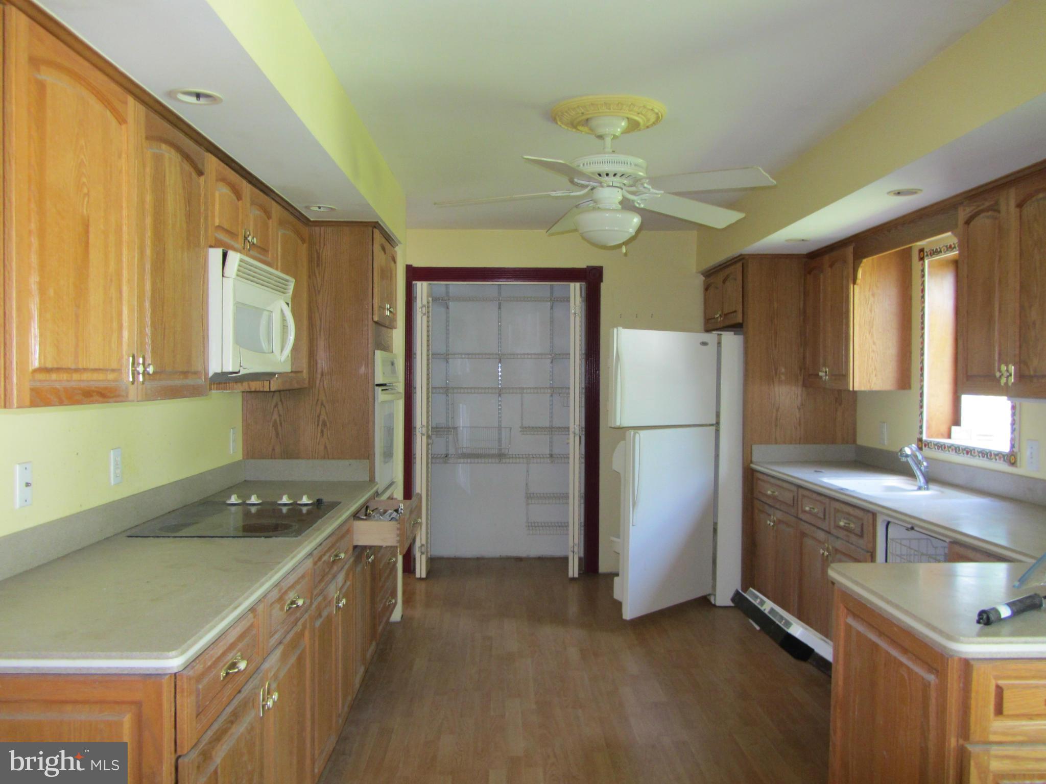 26391 Fielding Road Hollywood, MD 20636 - Photo 6 of 21 Kitchen