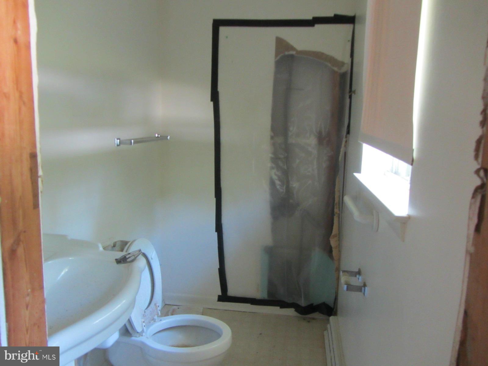 26391 Fielding Road Hollywood, MD 20636 - Photo 10 of 21 Bath (Master)