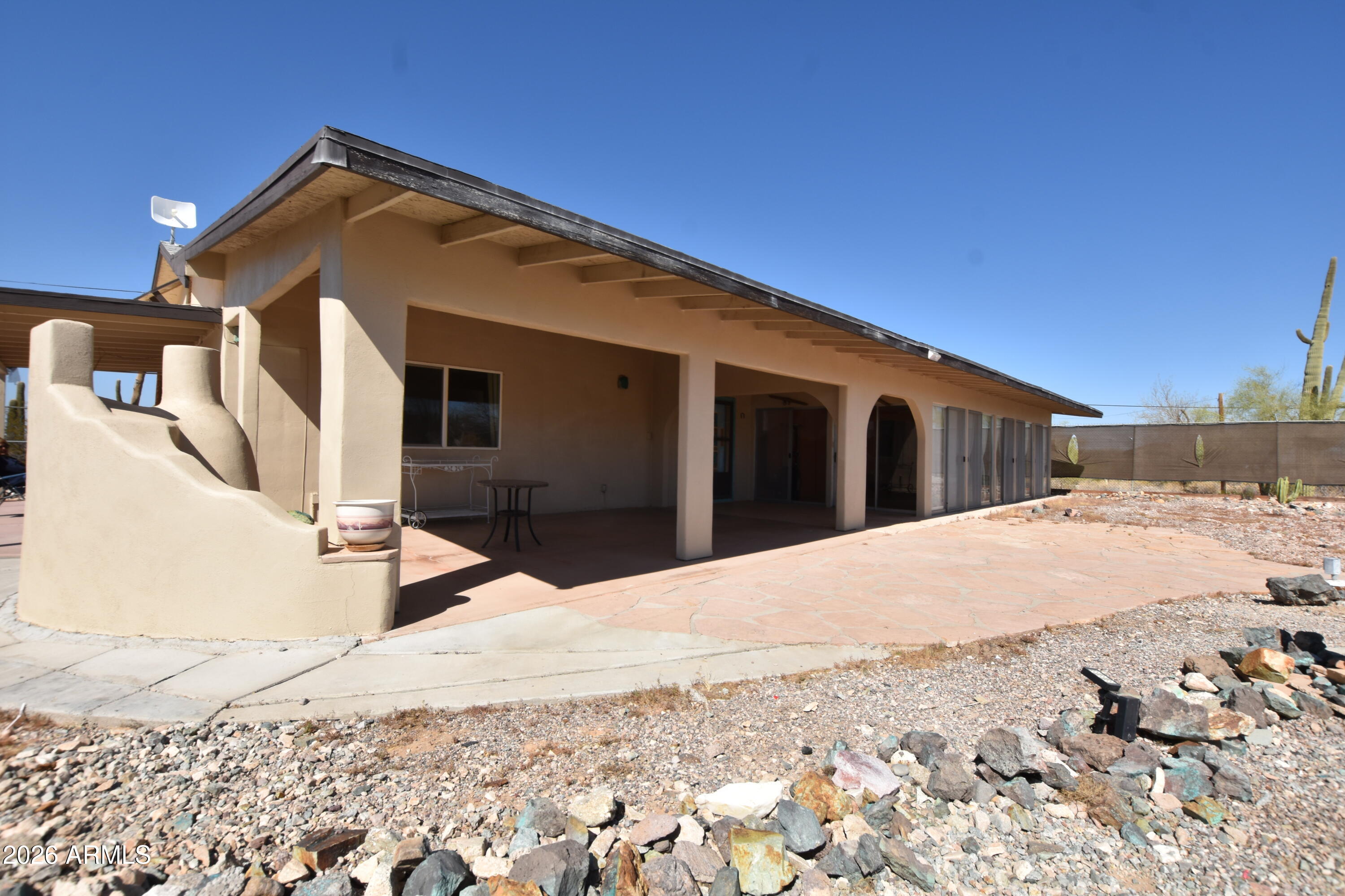 1140 West Briggs Road Ajo, AZ 85321 - Photo 28 of 42 a big house with a big yard