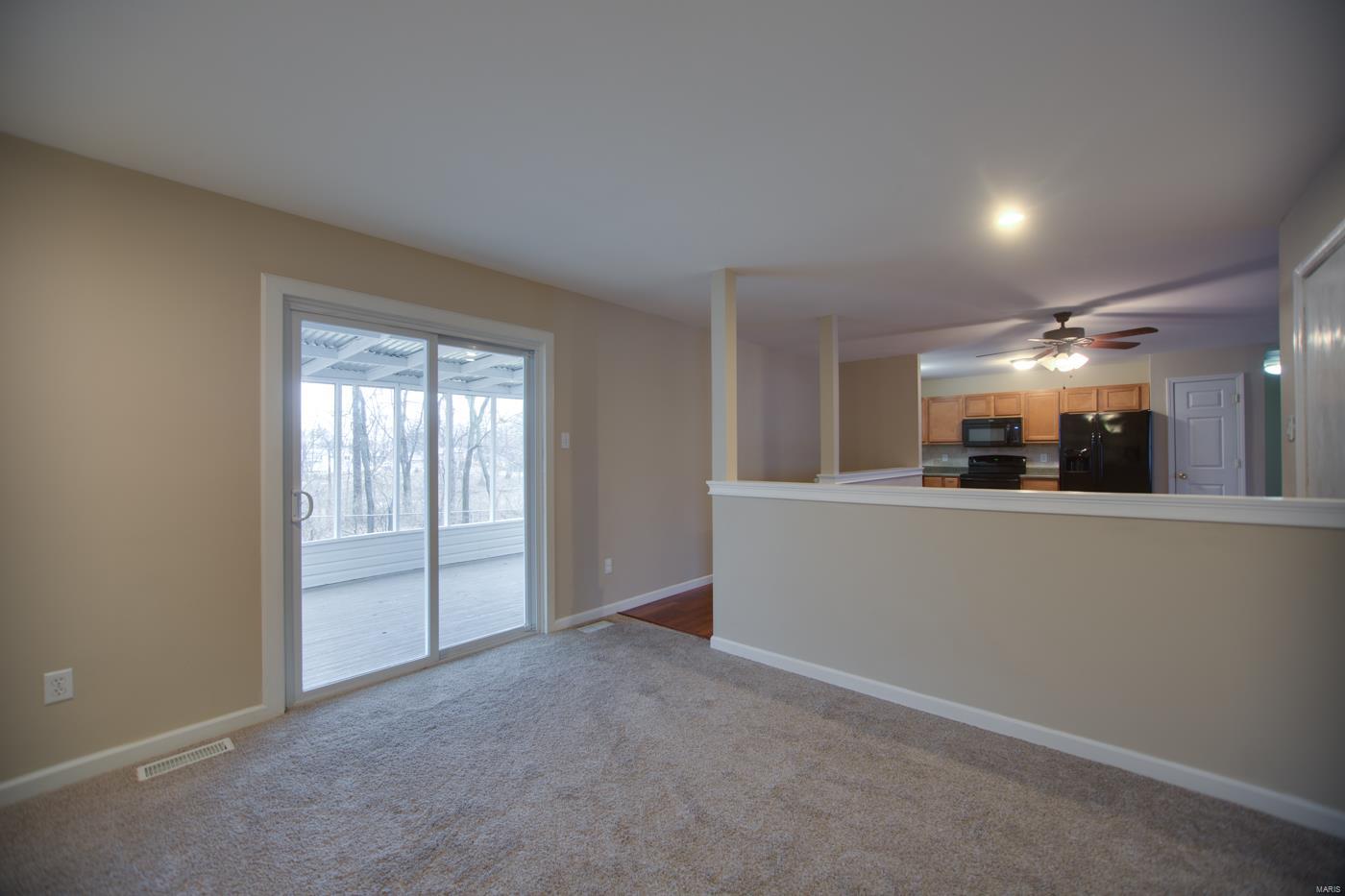40 Roland Lane St. Peters, MO 63376 - Photo 7 of 22 Gallery Image 7