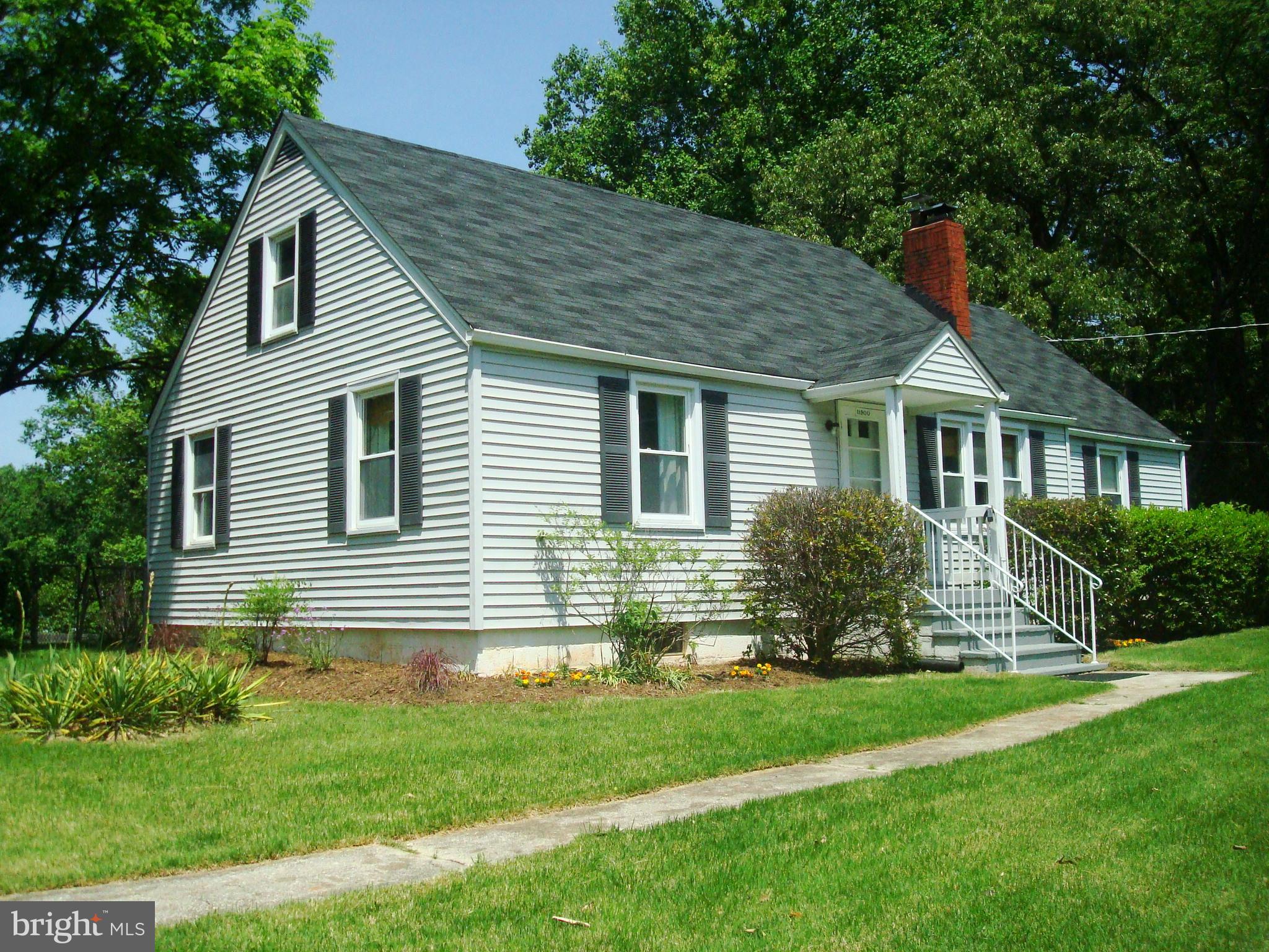 11900 Smithfield Road Manassas, VA 20112 - Photo 27 of 28 Exterior (Front)