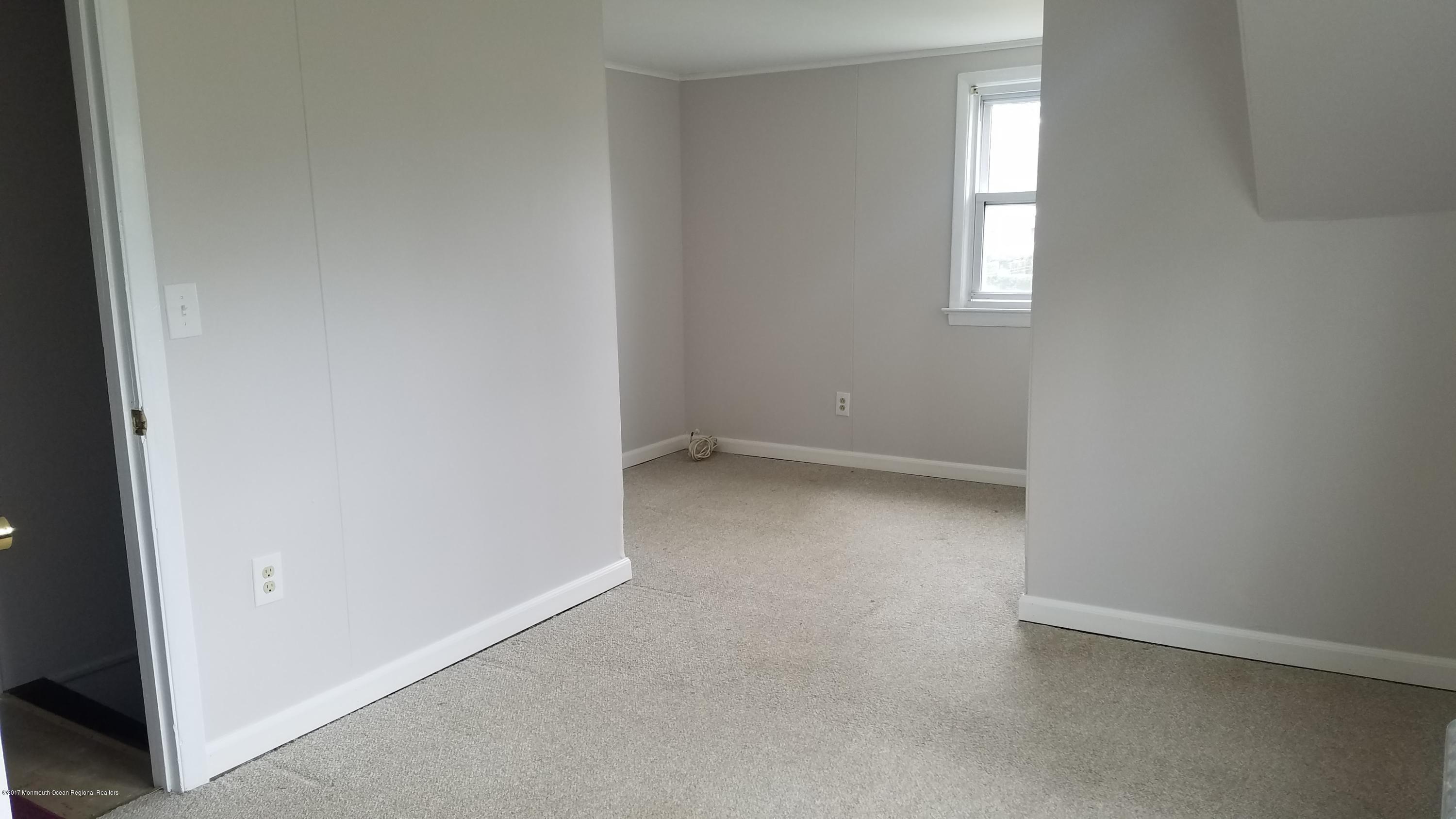 707 Old Farm Road Point Pleasant, NJ 08742 - Photo 18 of 25 20171013_120714