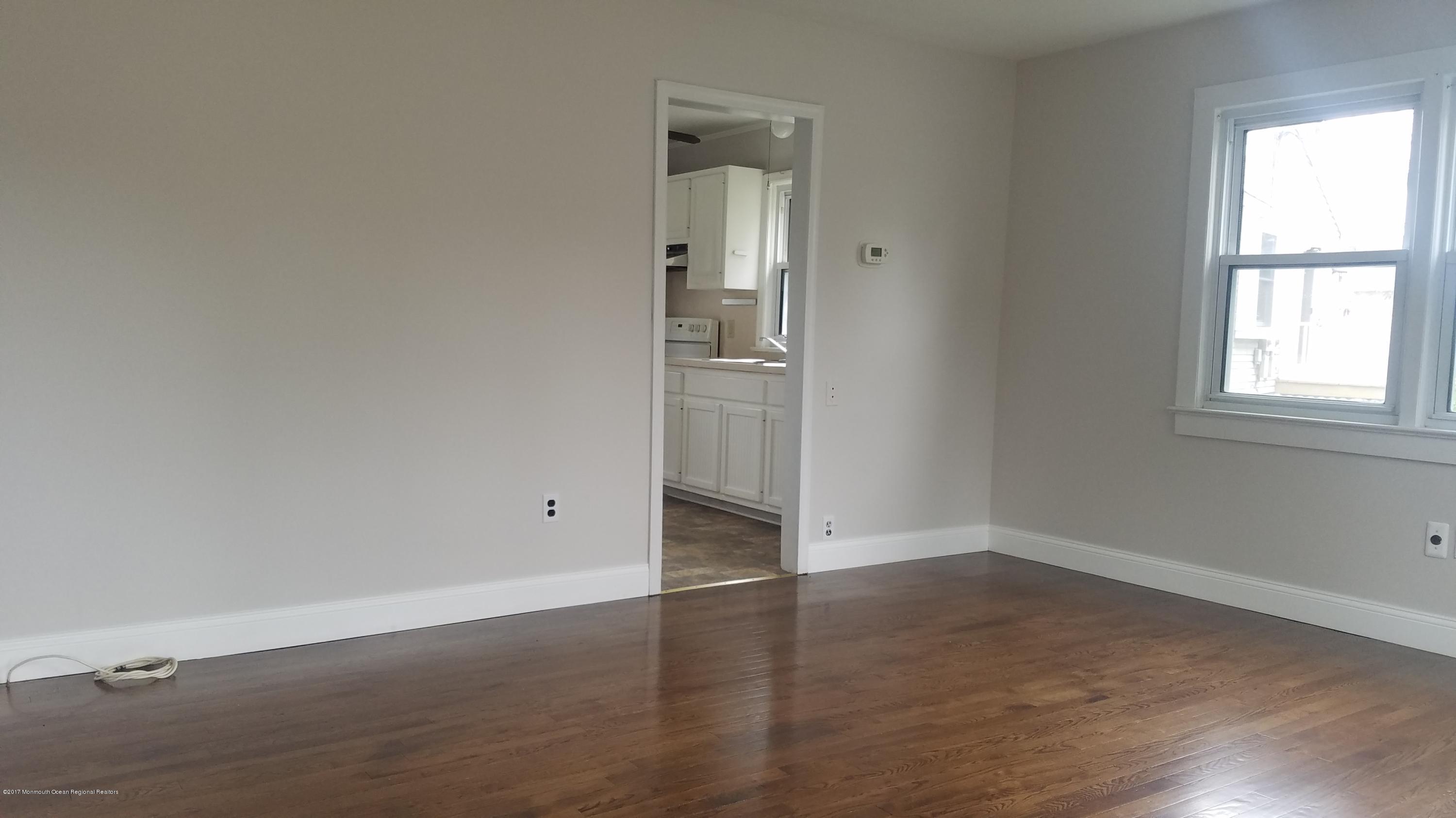 707 Old Farm Road Point Pleasant, NJ 08742 - Photo 5 of 25 20171014_090939