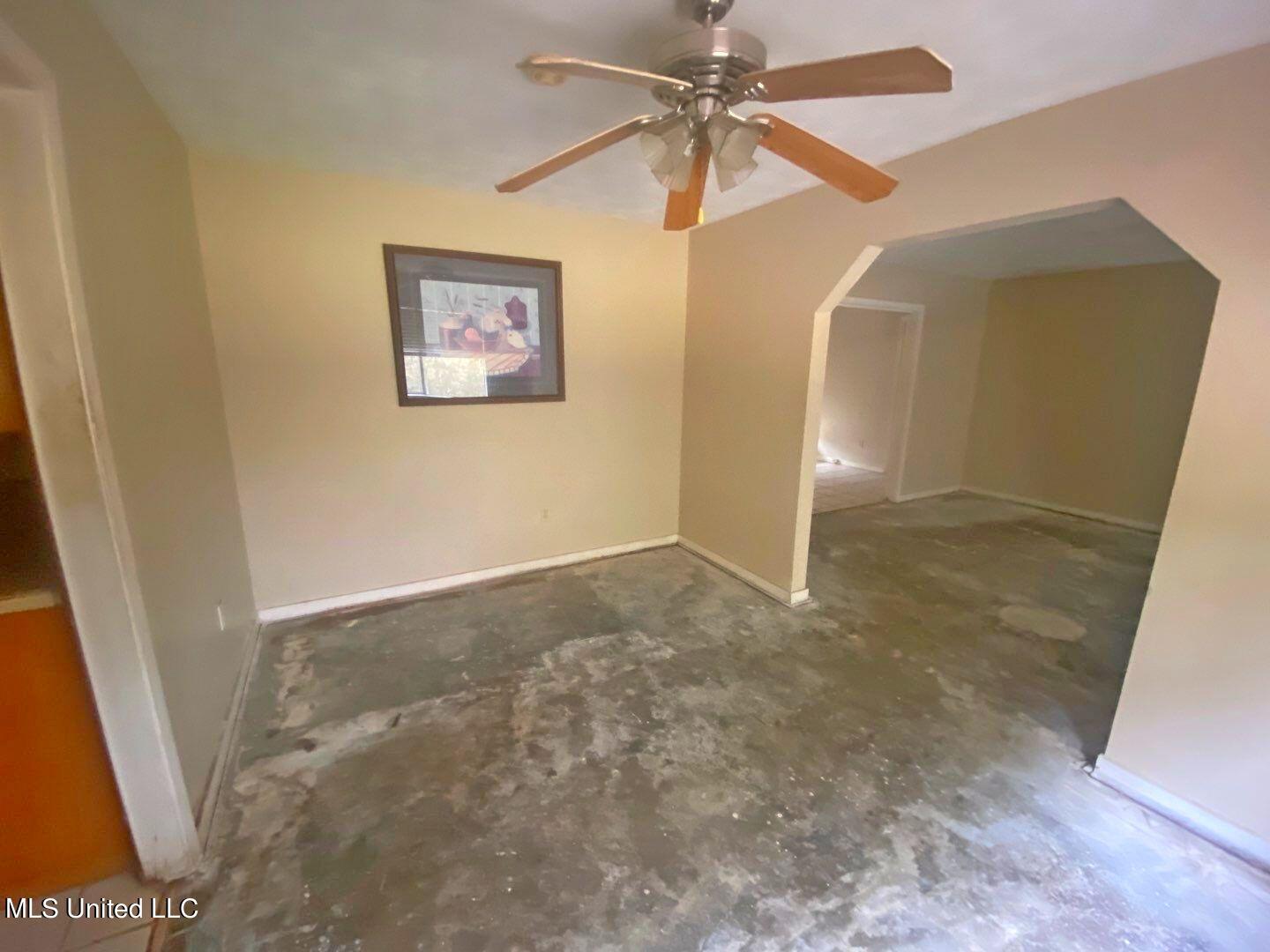 6135 Woodhaven Road Jackson, MS 39206 - Photo 4 of 16 58-Nov 13 2023 11_44am-zcjN