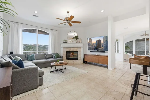 $1,575,000 | 10201 Dianella Lane, Austin, TX 78759