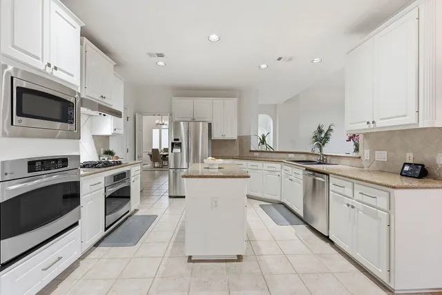 $1,575,000 | 10201 Dianella Lane, Austin, TX 78759