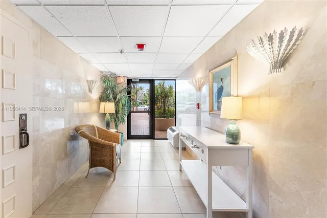 $2,100,000 | 290 Celestial Way, Unit 2, Juno Beach, FL 33408