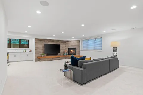 $1,950,000 | 3516 West Fuller Street, Edina, MN 55410