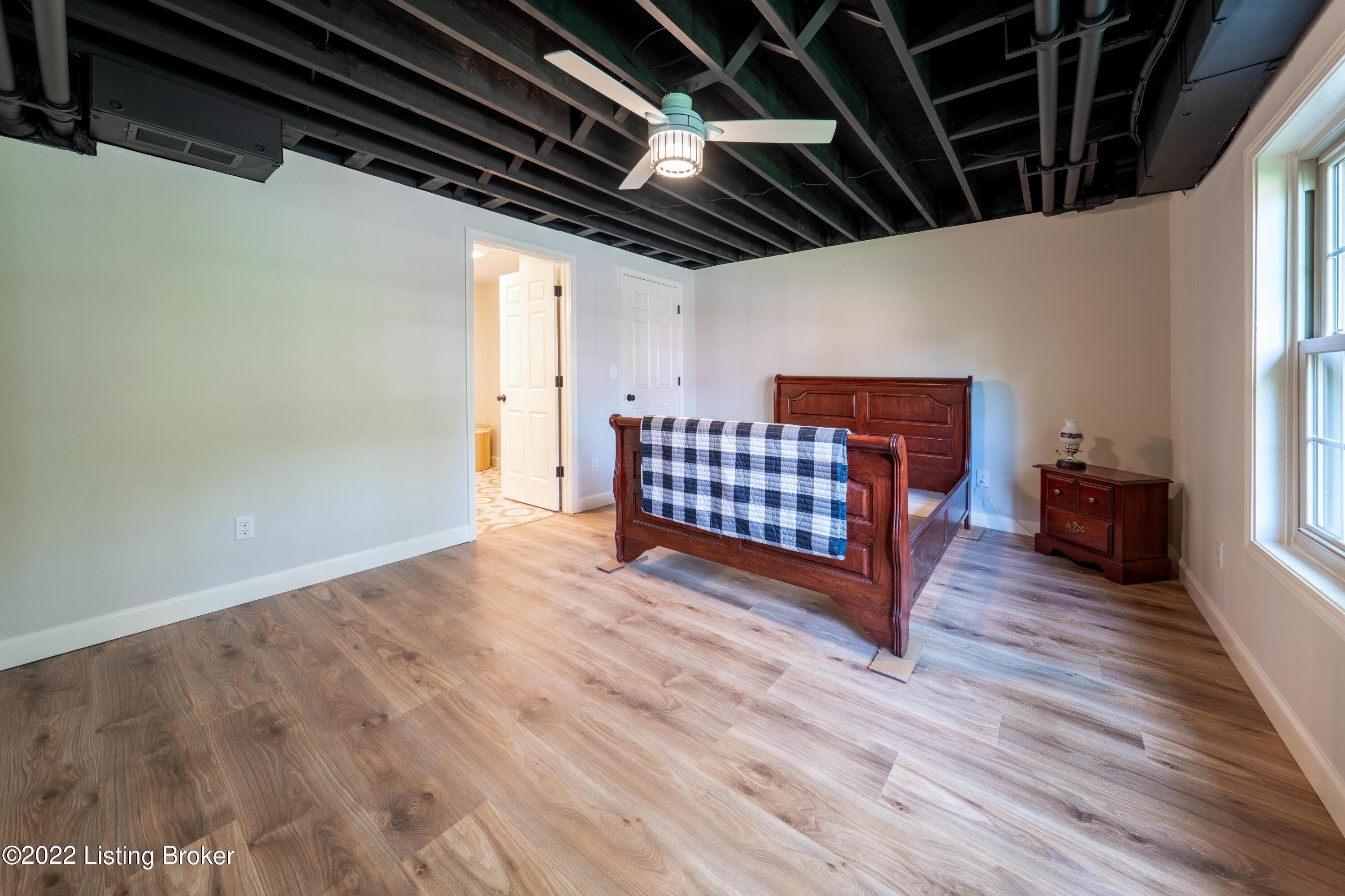 3302 Gatecreek Road Louisville, KY 40272 - Photo 50 of 66 3302 Gate Creek Rd-49
