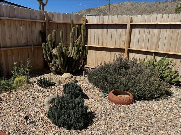 $98,000 | 56254 Twentynine Palms Highway, Unit 17, Yucca Valley, CA 92284