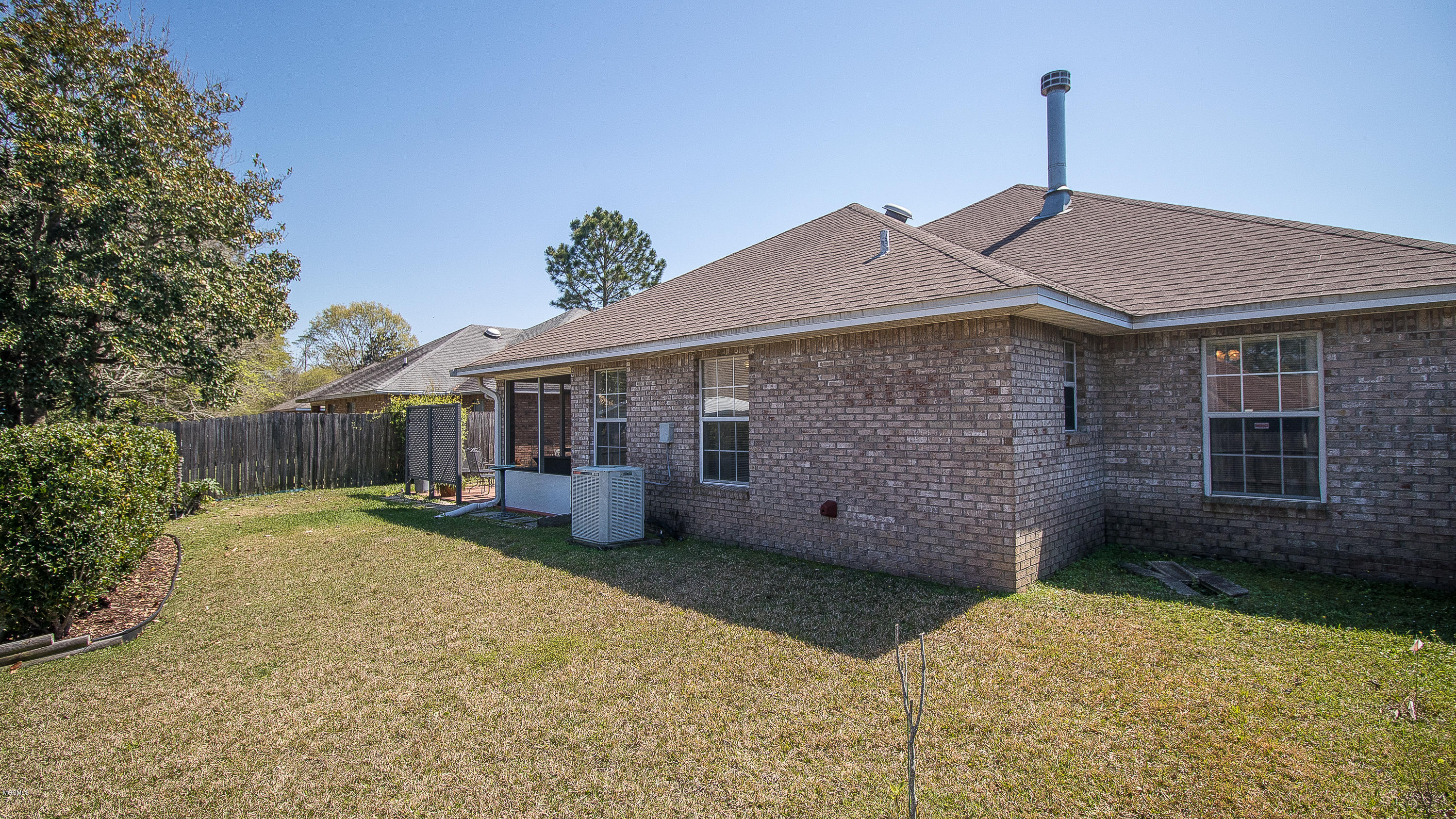 2070 Crane Ridge Biloxi, MS 39532 - Photo 17 of 19 2070 Crane Ridge-113