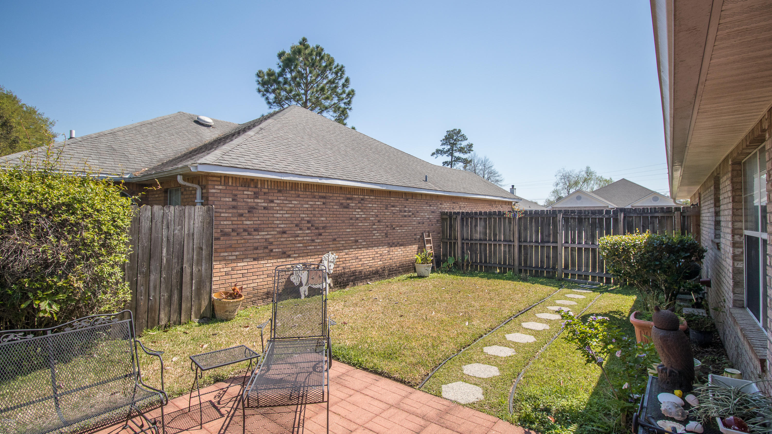 2070 Crane Ridge Biloxi, MS 39532 - Photo 19 of 19 2070 Crane Ridge-114