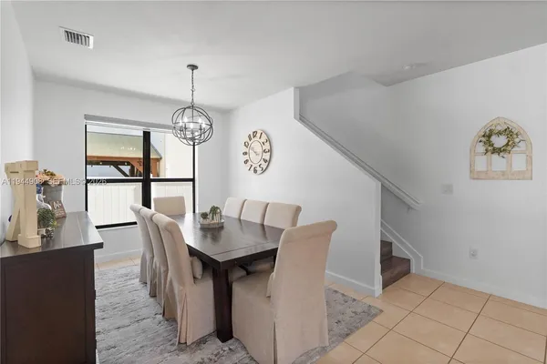 $765,000 | 3573 West 93rd Place, Hialeah, FL 33018