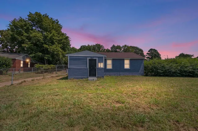 $1,250 | 410 Carbon Cove, Memphis, TN 38109