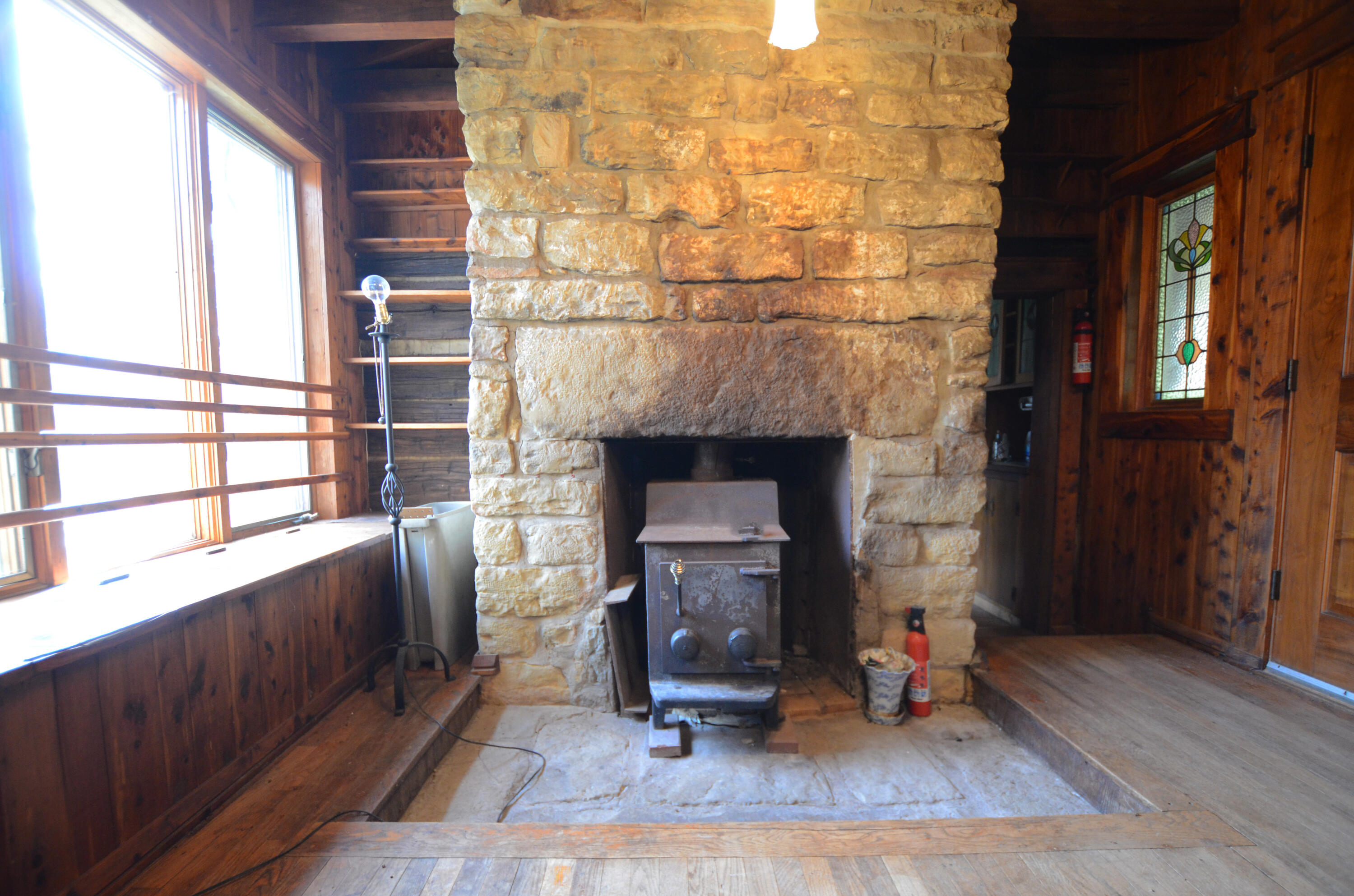 11907 Old Landing Road Irvine, KY 40336 - Photo 25 of 130 Towering stone chimney!