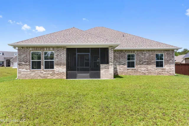 $378,000 | 16872 West Landon Green Circle, Gulfport, MS 39503