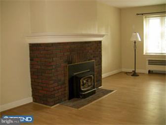 915 East Darby Road Havertown, PA 19083 - Photo 4 of 12 Gallery Image 4