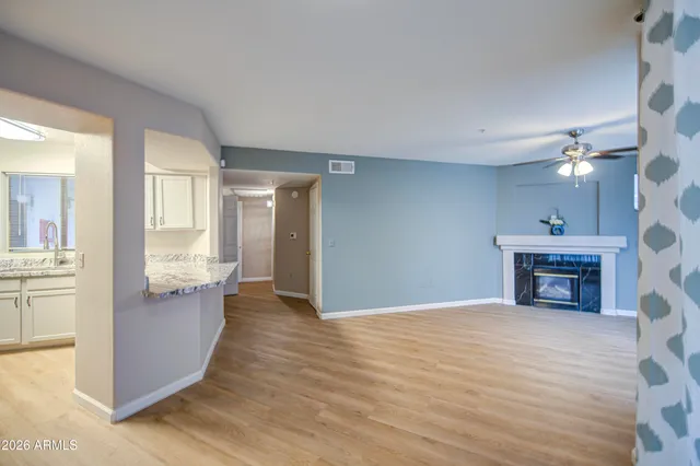 $285,000 | 3848 North 3rd Avenue, Unit 1052, Phoenix, AZ 85013