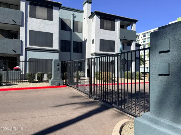 $279,000 | 3848 North 3rd Avenue, Unit 1052, Phoenix, AZ 85013