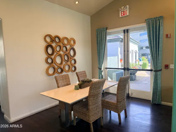 $279,000 | 3848 North 3rd Avenue, Unit 1052, Phoenix, AZ 85013